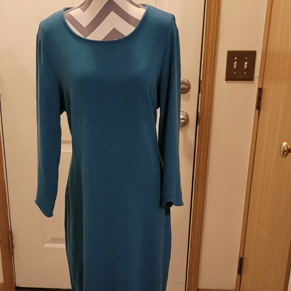 Long sleeve teal colored dress sz Large